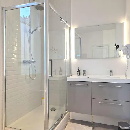 Le Clos David 아파트 *